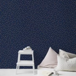 Superfresco Easy Vliesbehang Confetti Donkerblauw-koper (108561) 10 Superfresco Easy Vliesbehang Confetti Donkerblauw-koper (108561) -Luxe Behang Winkel 123 1577
